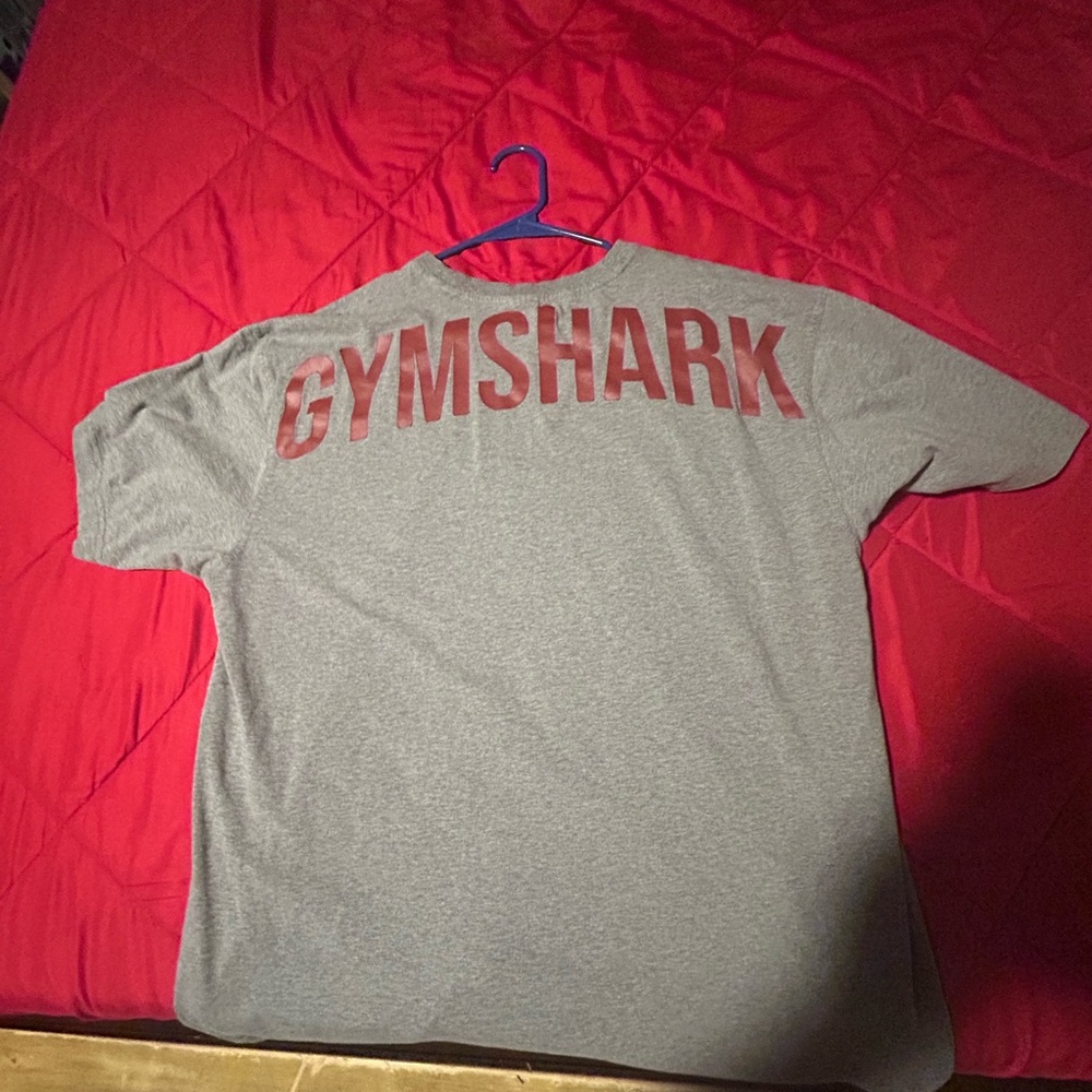 Gymshark tee